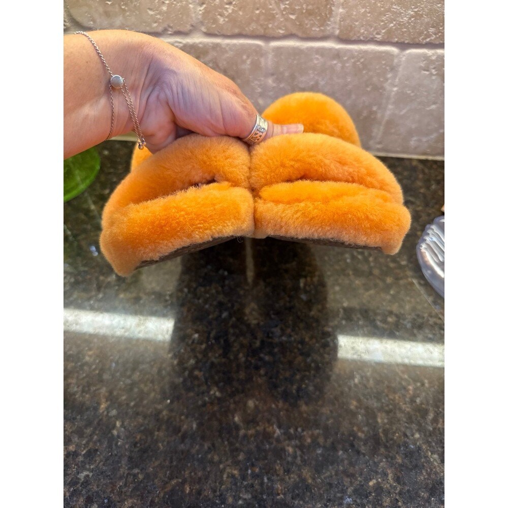 UGG Oh Yeah Sandals Slippers Vibrant Margarita Orange Sheepskin Size 8 EUC - Picture 7 of 12